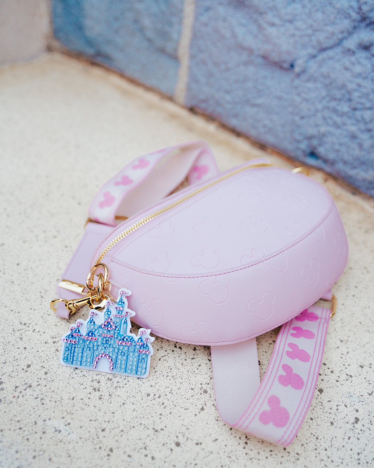 A+L Crystal California Castle Bag Charm
