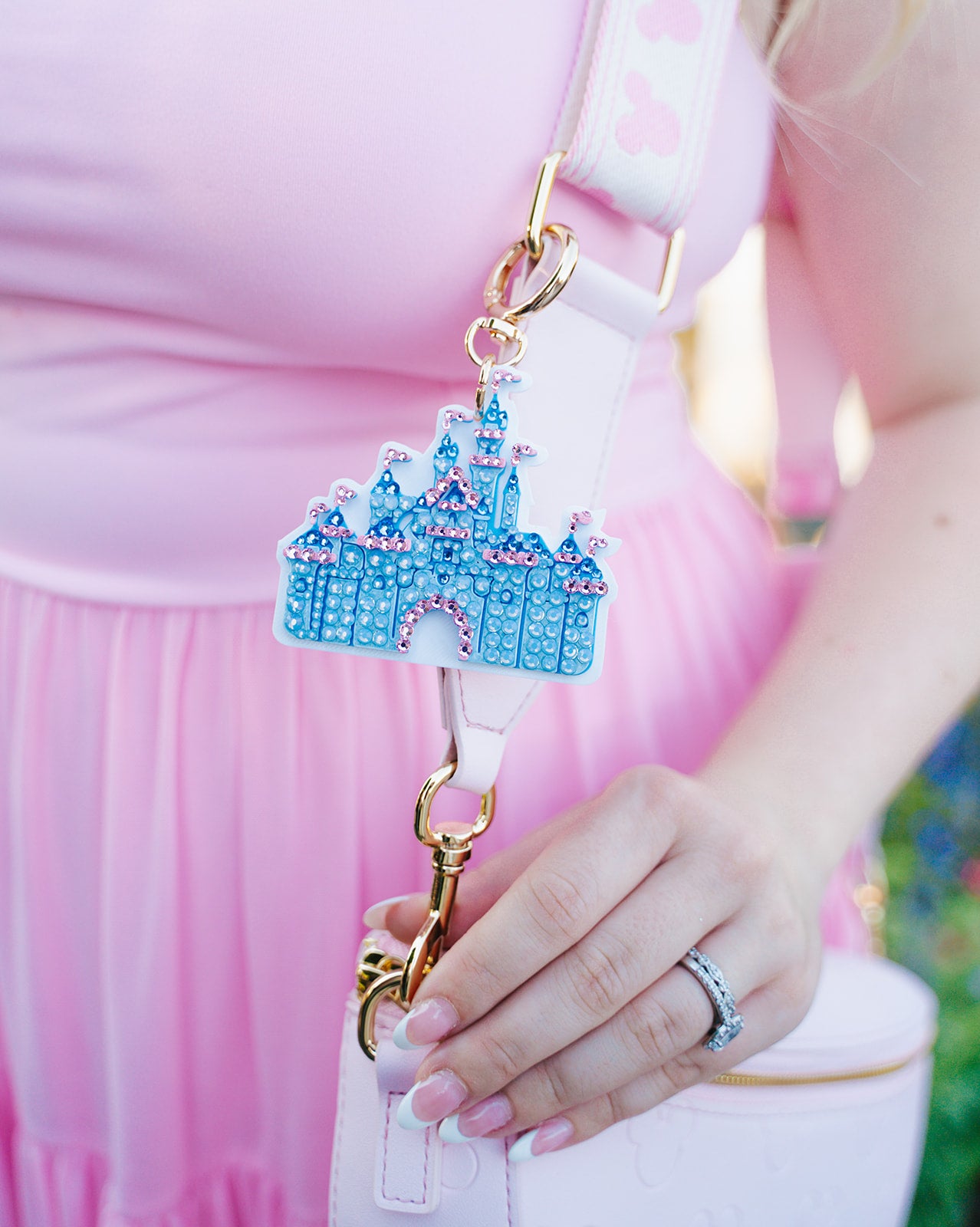 A+L Crystal California Castle Bag Charm