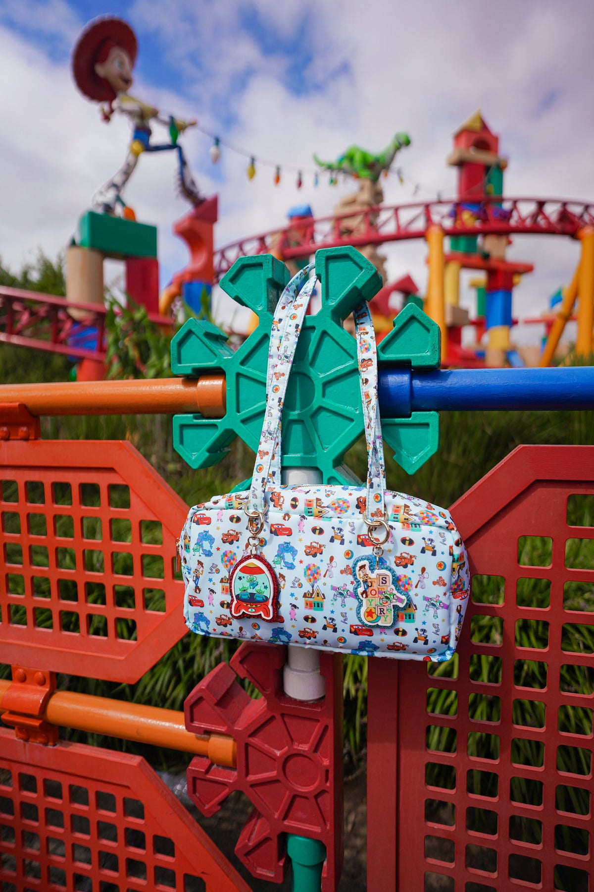 Aden + Louise Adventure Collection Bag