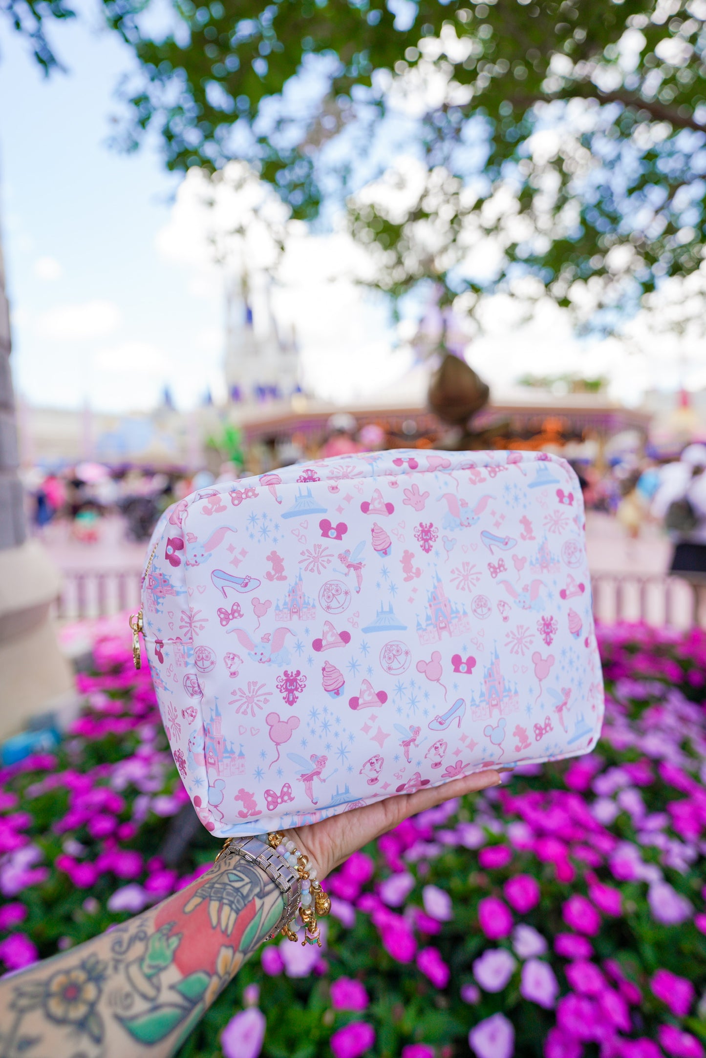 Living In A Dream Large Pouch
