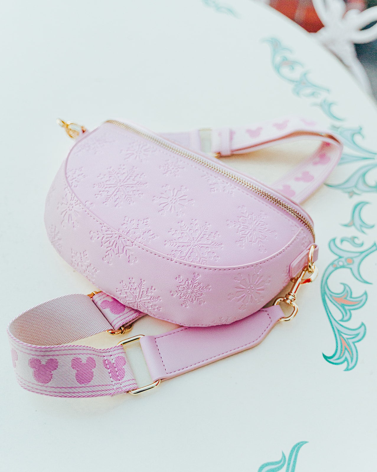 Aden + Louise Christmas Snowflake Signature Crossbody - Pink